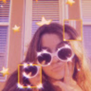 Meet your Posher, Chloe